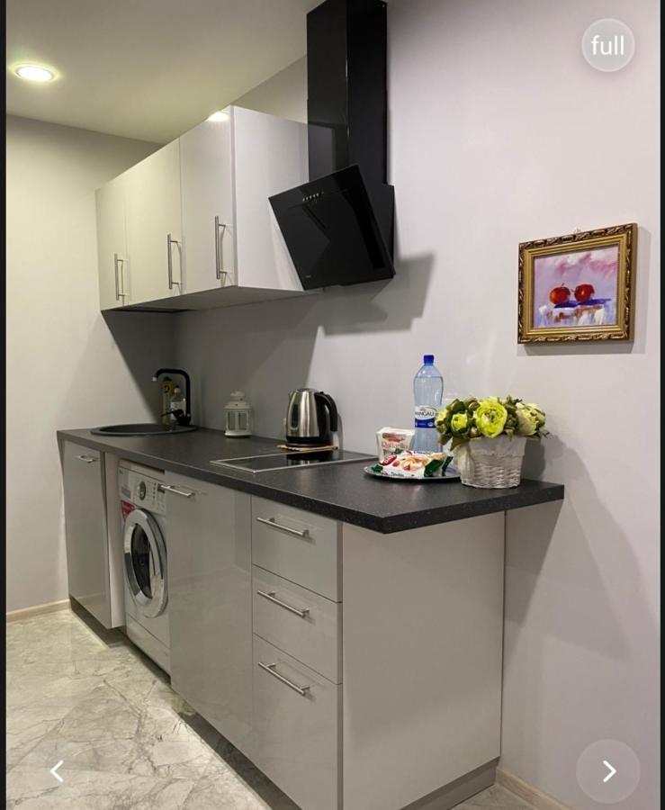 Crystal Twin Apartment Gulbene Luaran gambar