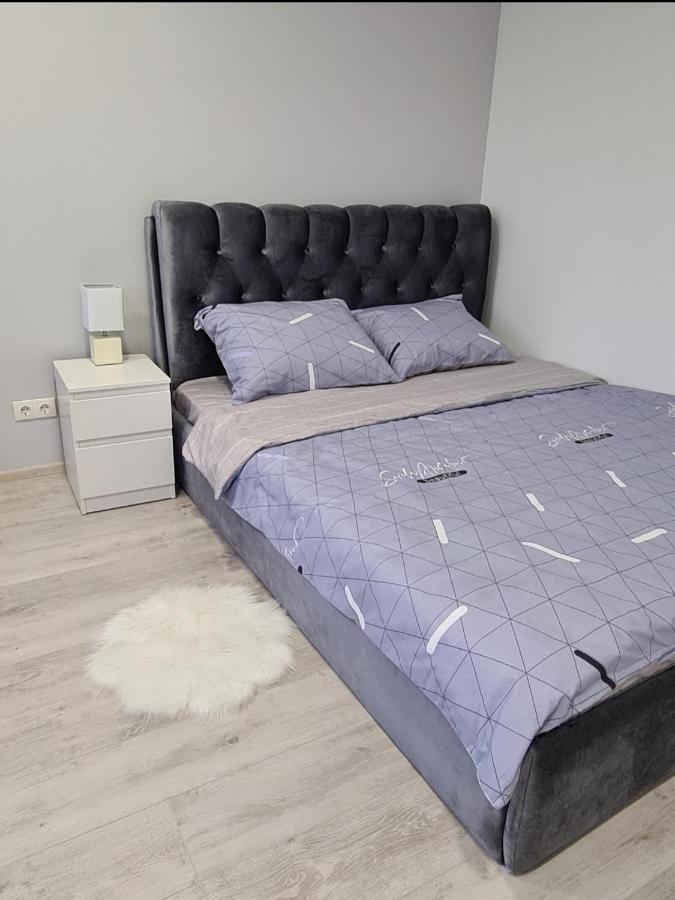 Crystal Twin Apartment Gulbene Luaran gambar