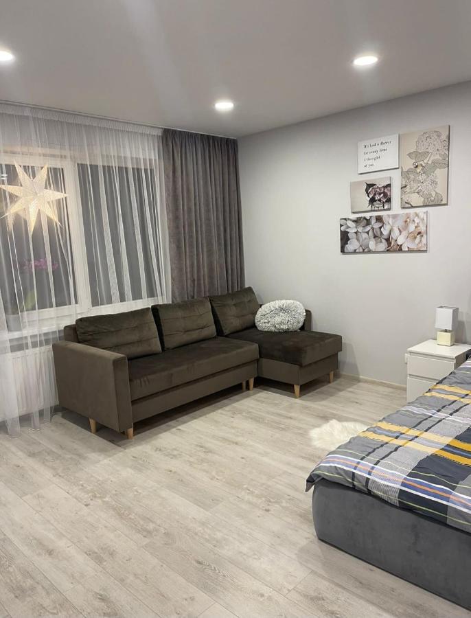 Crystal Twin Apartment Gulbene Luaran gambar